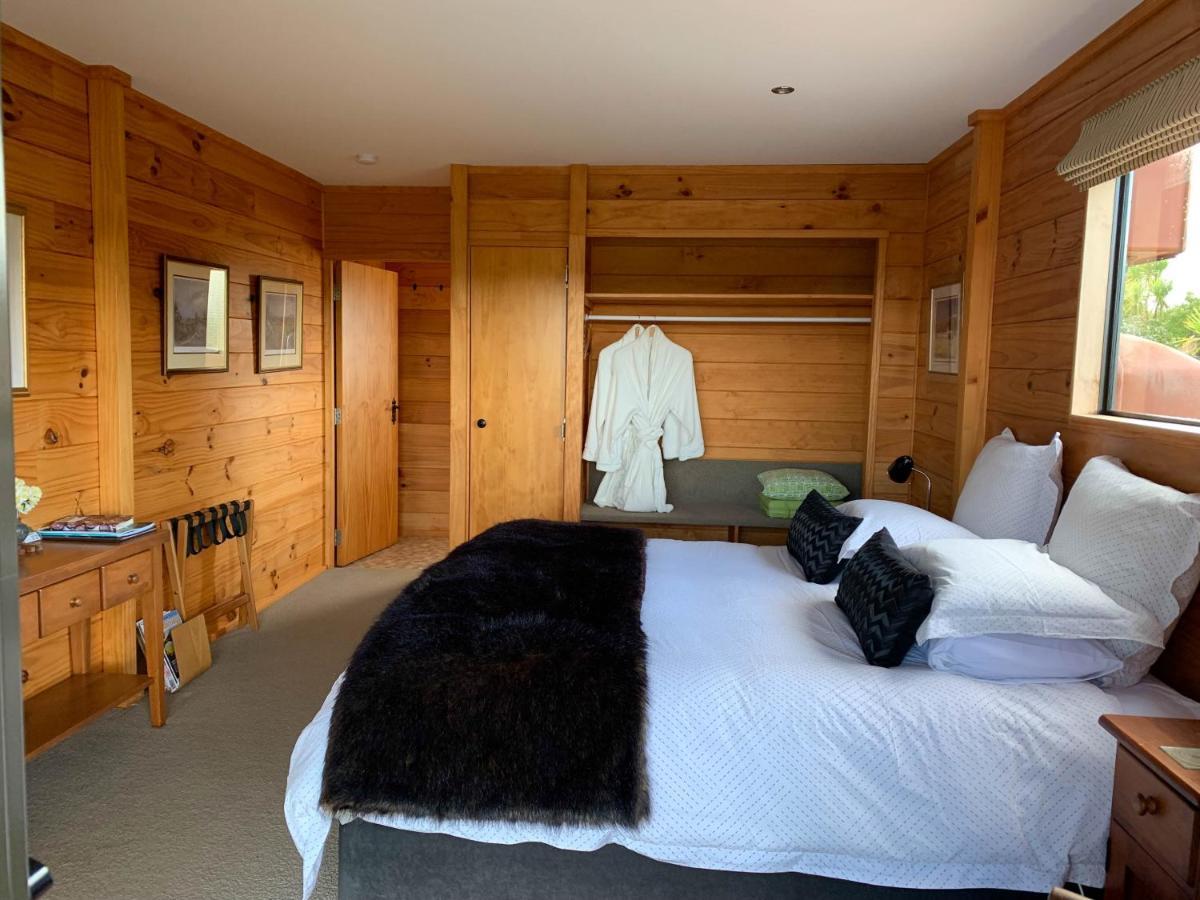 Birds Ferry Lodge Luxury B&B Westport Exterior photo